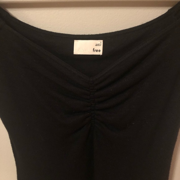 ARITZIA Off the shoulder dress - Picture 2 of 2